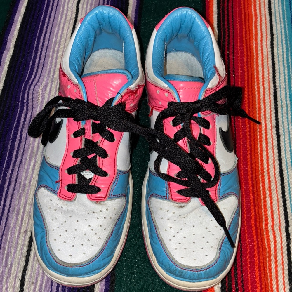 NikeID Custom Pink Blue White Dunk Low – Size 8